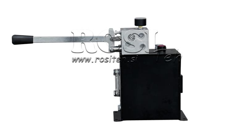 HYDRAULINEN RVBR AUTOMAATTIVENTTIILI JOUSTINSYLINDERILLE, JOSSA ON SÄILIÖ JA HÄTÄKÄSITELLYT