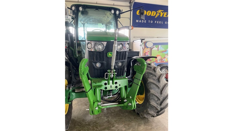 ELEVADOR FRONTAL UNIVERSAL CAT. 2 PARA TRACTOR 1500 KG - VERDE (RAL 6001)