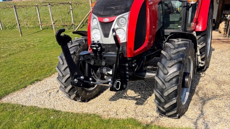 ELEVADOR FRONTAL UNIVERSAL PARA TRACTOR CAT. 2 1500KG